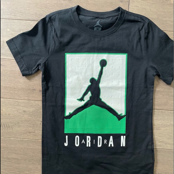 tee shirt jordan